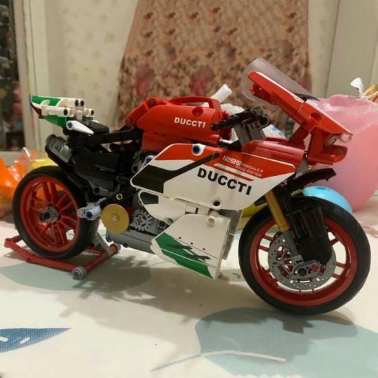 bike moc fast racing motorcycle bricks toys 672001